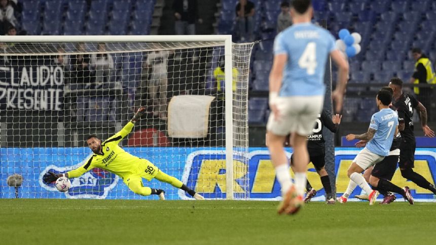 Lazio utbuat av egna fans men Anderson leder från fronten i 4-1-segern mot Salernitana